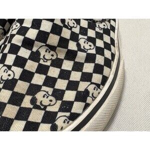Snoopy Slip On Tennis Shoes Kids Size 13 Peanuts Skater Type Sneaker
